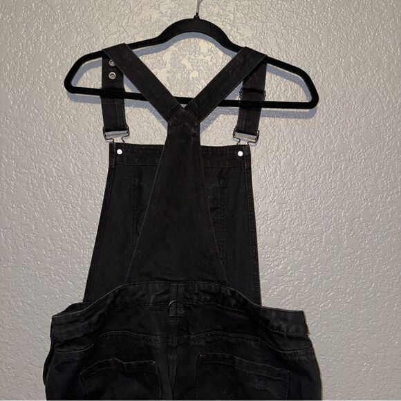 Dolls Kill Killstar Cassidy Overall Denim Shorts w/ Patches H8 U2 Distressed - Picture 7 of 12